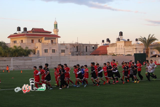 فيديو: قفزوا كالغزلان والفرحة والدموع تغمران شاكرين الرحمن وابو العبد بالحسبان في افتتاح ملعبهم الخضراوان   